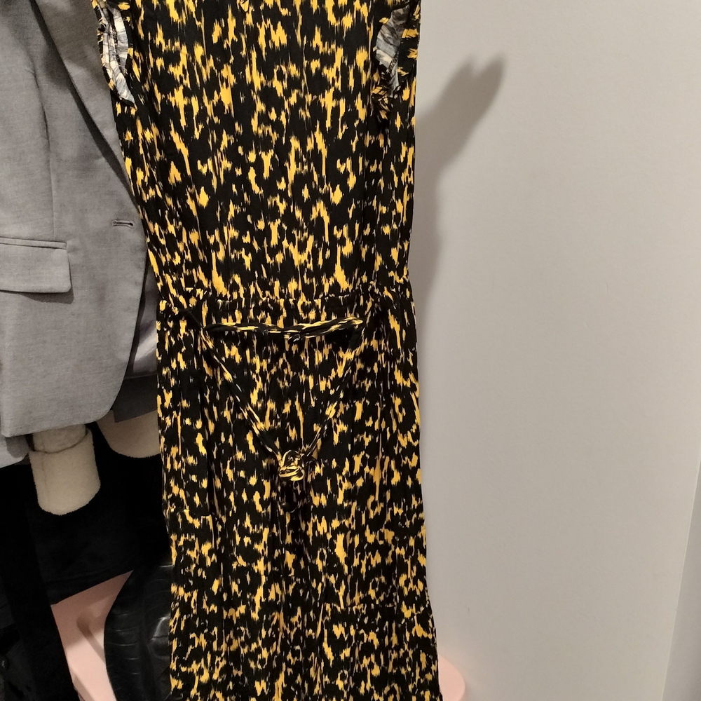 Yellow and Black Patterned Dress
